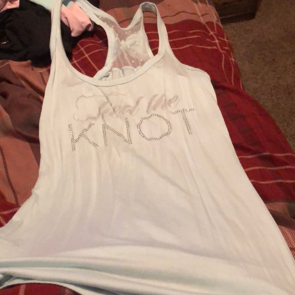 Vs bridal tank
